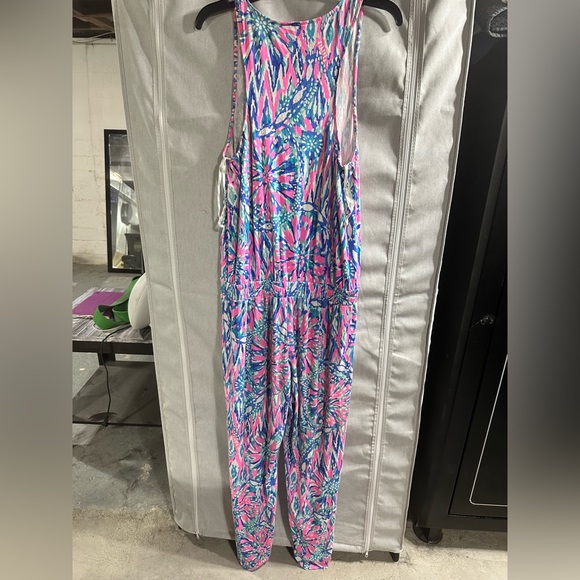 Lilly Pulitzer Paulina Jumpsuit, Size Medium Tiki PinkShake It Up Elastic Summer - Picture 7 of 7